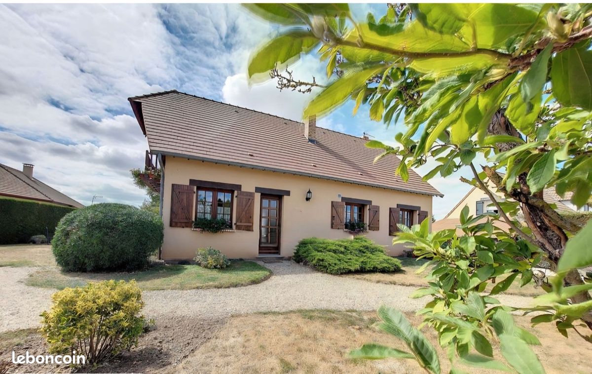 4 Schlafzimmer Haus in Eure, France, Nr. 332437