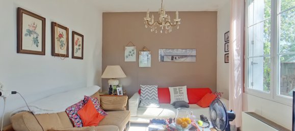 3 bedrooms House in Nouans-les-Fontaines, France No. 90115 3