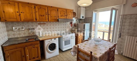 2 chambres Appartement à Falconara Marittima, Italy No. 271068 9