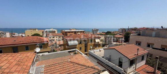 2 chambres Appartement à Falconara Marittima, Italy No. 271068 16