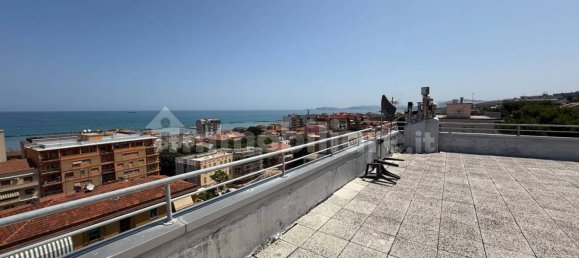 2 chambres Appartement à Falconara Marittima, Italy No. 271068 32