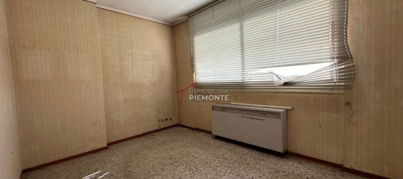 12 rooms Warehouse in Grignasco, Italy No. 119741 9