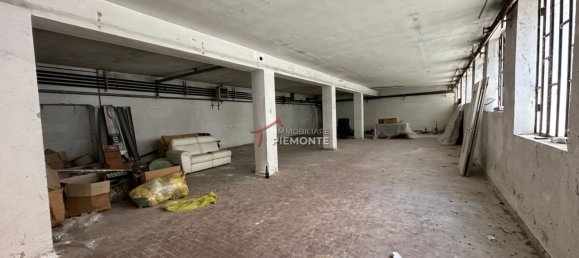 12 rooms Warehouse in Grignasco, Italy No. 119741 2