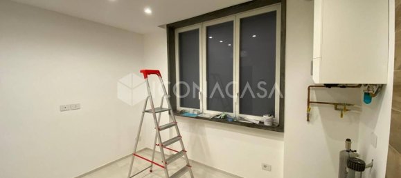 Apartamento de 6 divisões em Bitonto, Italy N.º 25043 23