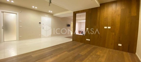 Apartamento de 6 divisões em Bitonto, Italy N.º 25043 17