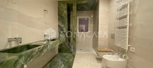 Apartamento de 6 divisões em Bitonto, Italy N.º 25043 2