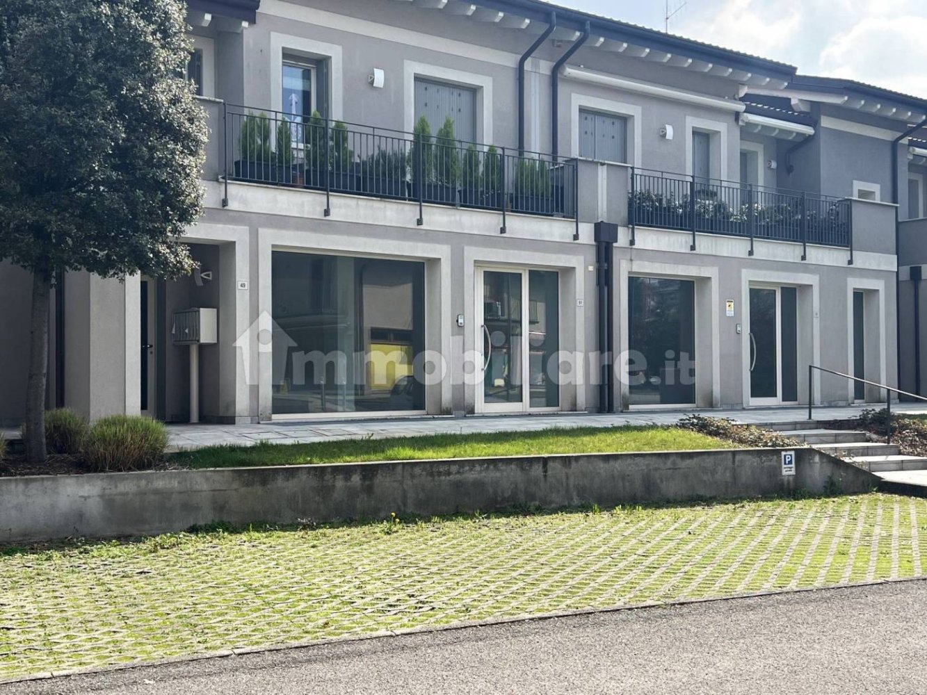 Oficina de 1 habitación en Paratico, Italy No. 111726