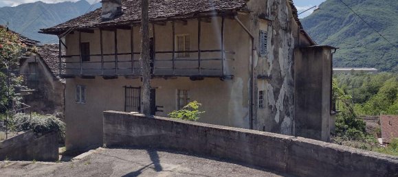 Casa de 20 habitaciónes en Vogogna, Italy No. 137087 32