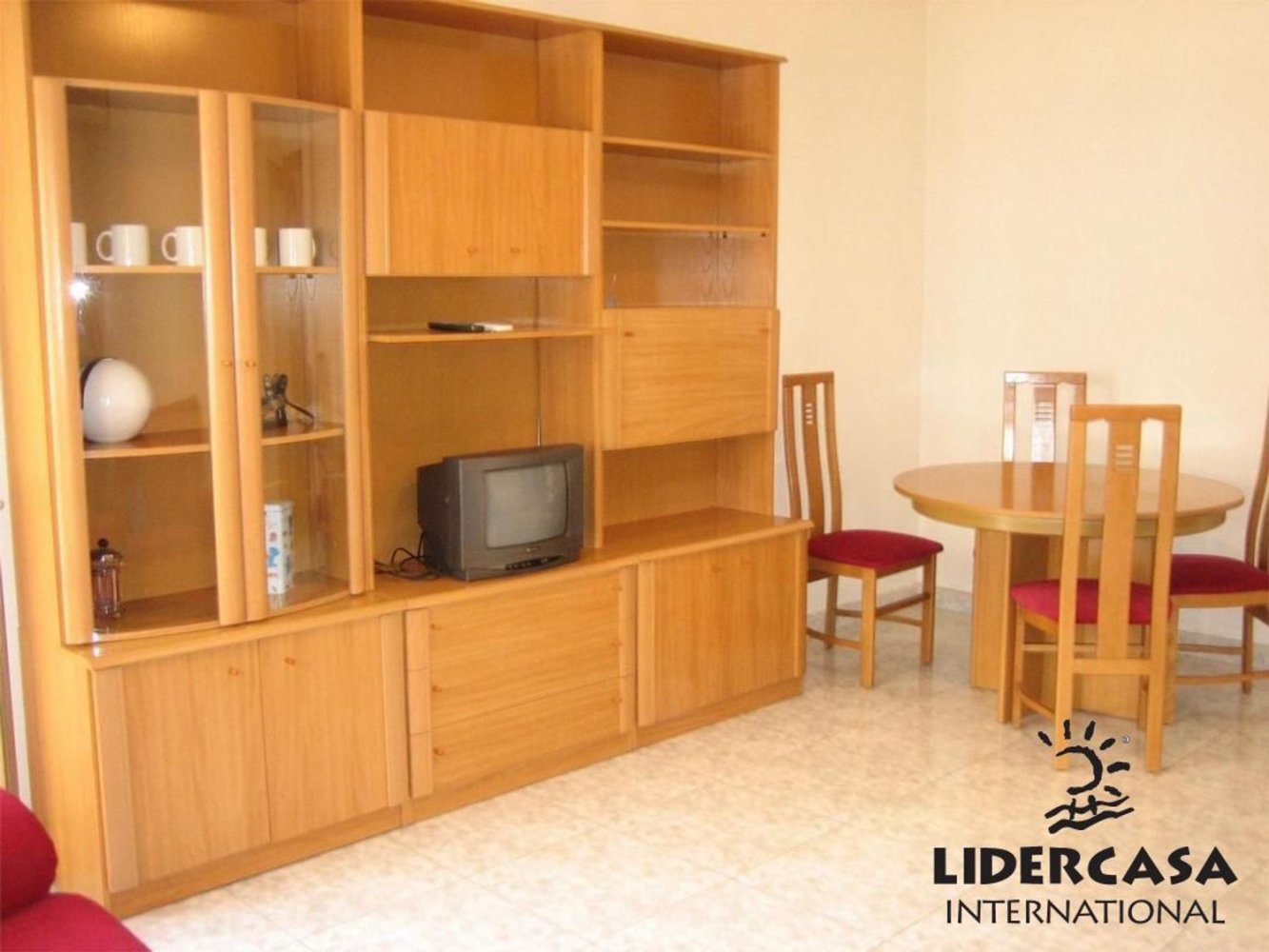 Apartamento de 3 dormitorios en Espinardo, Spain No. 154921