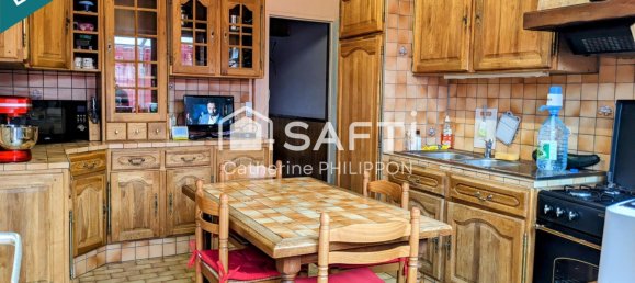 4 bedrooms House in Landrecies, France No. 234266 2