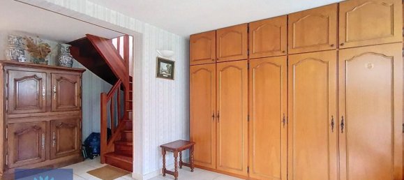 4 bedrooms House in Mennecy, France No. 183174 2