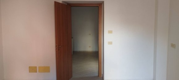 5 rooms House in Castelluccio Inferiore, Italy No. 31881 15