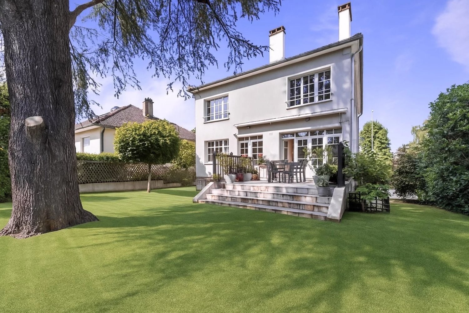 5 bedrooms House in Marnes-la-Coquette, France No. 297483