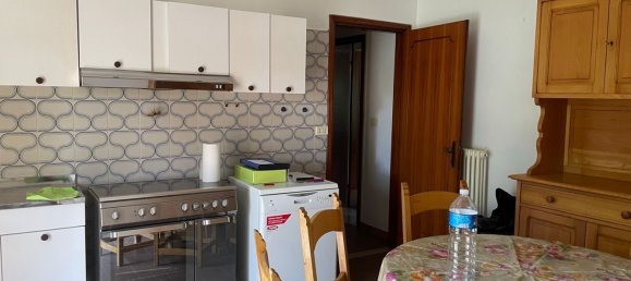 9 rooms House in Barga, Italy No. 91359 6