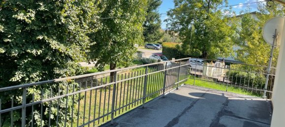 9 rooms House in Barga, Italy No. 91359 2