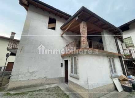 Дом с 3 спальнями в Коккуио-Тревизаго, Италия № 261873