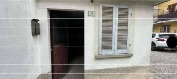 Дом с 3 спальнями в Коккуио-Тревизаго, Италия № 261873 2