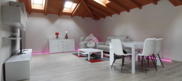 Apartamento de 3 divisões em Cerro Maggiore, Italy N.º 63955 7