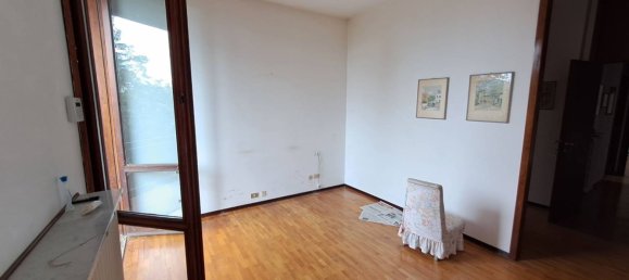 5-Zimmer Villa in Induno Olona, Italy, Nr. 51748 13