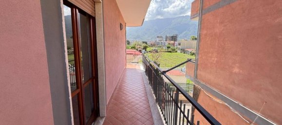3 Schlafzimmer Wohnung in Castellammare di Stabia, Italy, Nr. 342257 42