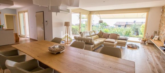 Apartamento de 3 dormitorios en Padenghe sul Garda, Italy No. 247822 7