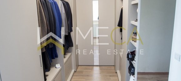 Apartamento de 3 dormitorios en Padenghe sul Garda, Italy No. 247822 15