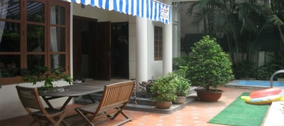 Villa de 5 dormitorios en Tay Ho, Vietnam No. 7159 6