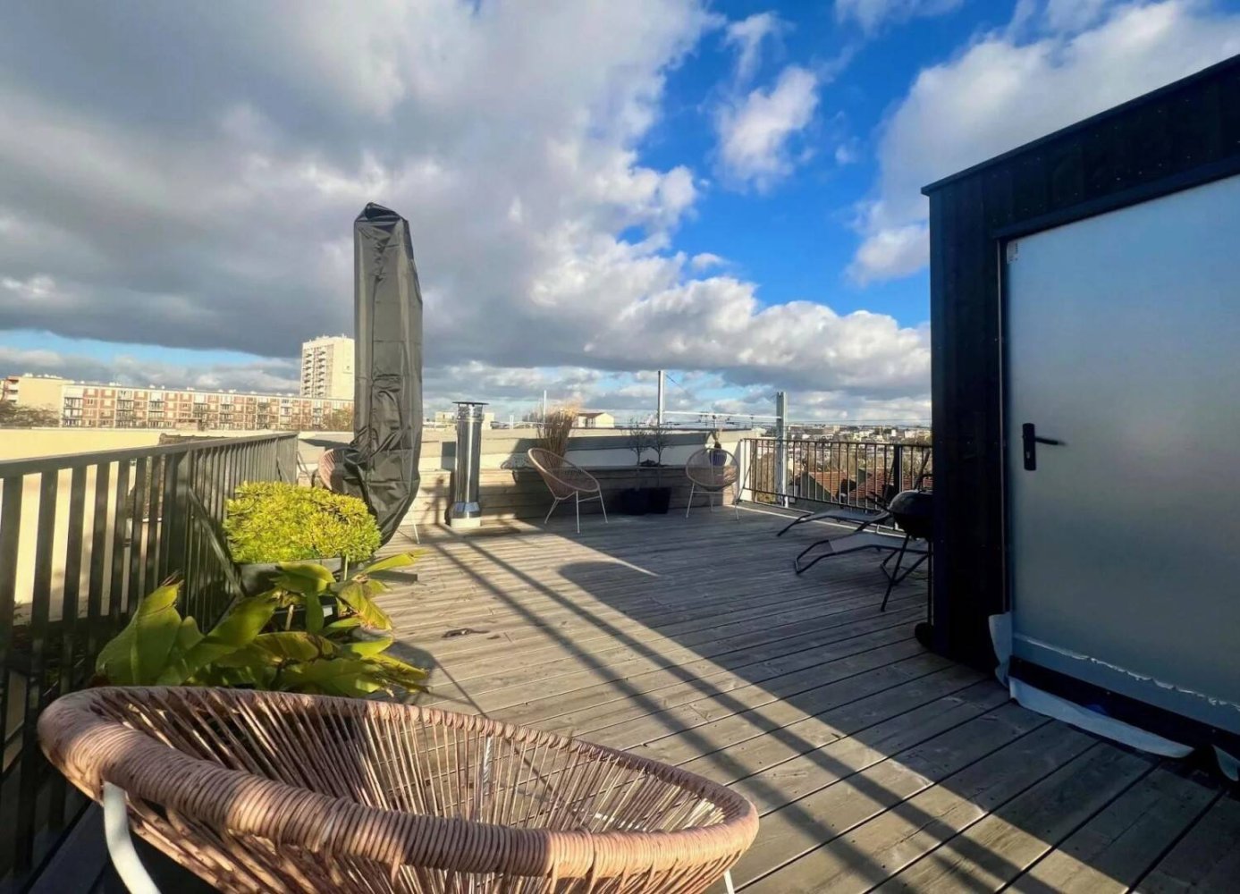 4 bedrooms House in Arcueil, France No. 182468