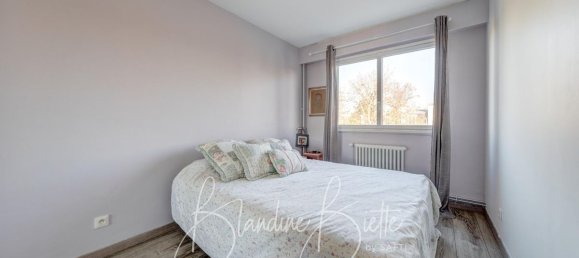 3 bedrooms Apartment in Le Vesinet, France No. 291373 10