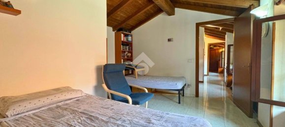 2 bedrooms Apartment in Dalmine, Italy No. 318970 3