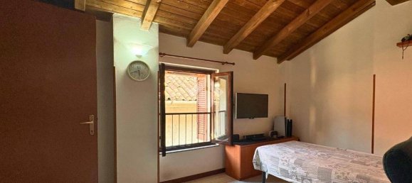 2 bedrooms Apartment in Dalmine, Italy No. 318970 2