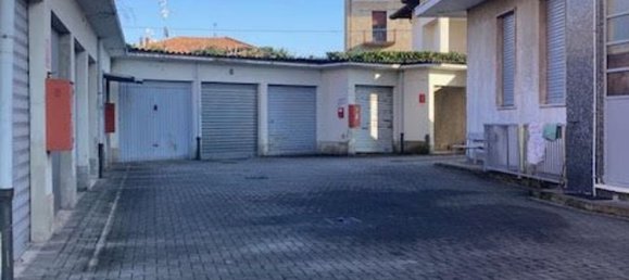 4 rooms Apartment in Vigliano Biellese, Italy No. 119271 46