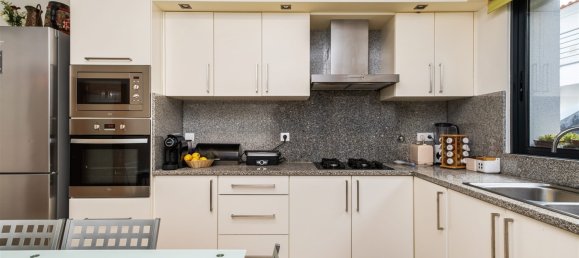 Casa de 3 dormitorios en Ribeira Brava, Portugal No. 141262 9