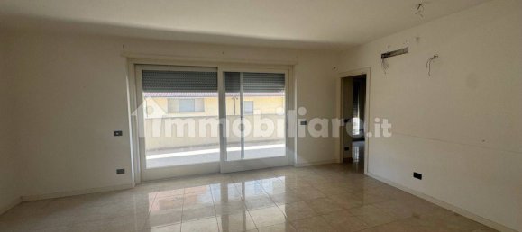 3 bedrooms Apartment in Terni, Italy No. 269043 11
