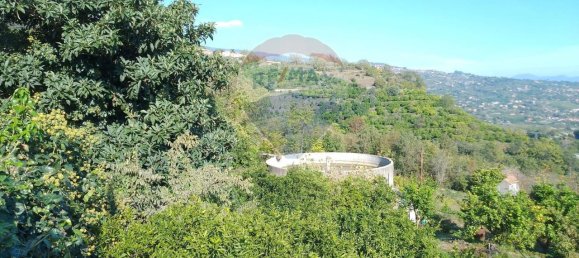 1-salle Terrain à Santa Venerina, Italy No. 5992 12