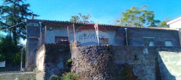 1-salle Terrain à Santa Venerina, Italy No. 5992 8