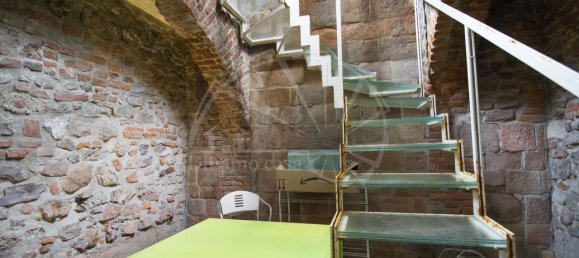 Villa de 6 divisões em Pistoia, Italy N.º 21548 40