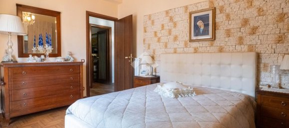 3 Schlafzimmer Penthouse in Rome, Italy, Nr. 44104 23