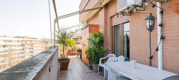 3 Schlafzimmer Penthouse in Rome, Italy, Nr. 44104 17