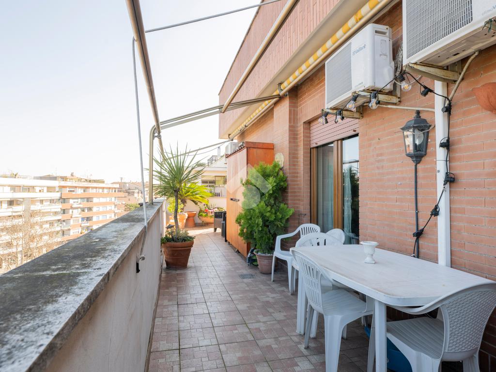 3 Schlafzimmer Penthouse in Rome, Italy, Nr. 44104