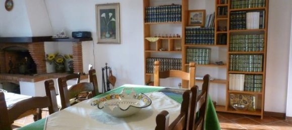 2 غرف نوم شقة في Careggine, Italy رقم 252601 2