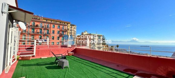 Ático de 1 dormitorio en Naples, Italy No. 143711 2