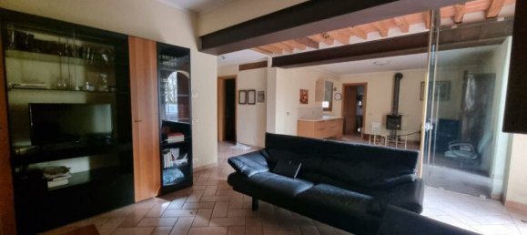 4 bedrooms Villa in Campagnola Emilia, Italy No. 139258 3