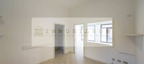 3غرفة عقار تجاري في Lissone, Italy رقم 262503 11