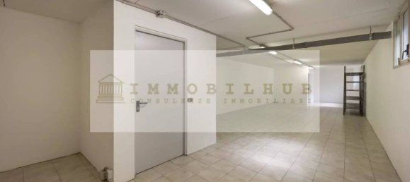 3غرفة عقار تجاري في Lissone, Italy رقم 262503 16