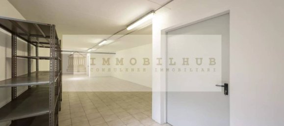 3غرفة عقار تجاري في Lissone, Italy رقم 262503 15