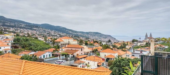Casa de 3 dormitorios en Funchal, Portugal No. 135170 28