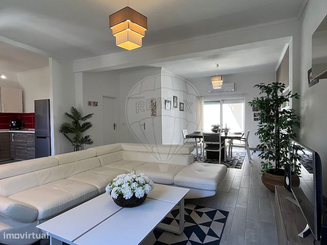 2 bedrooms House in Almada, Portugal No. 290692