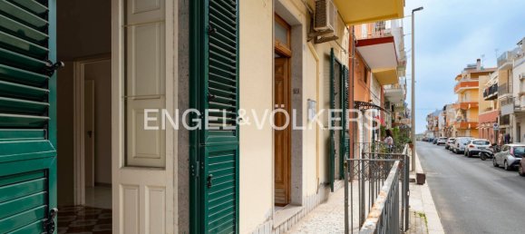 4-salle Appartement à Pozzallo, Italy No. 287791 6