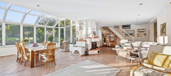 8-salle Maison de ville à Rhein-Sieg, Germany No. 227083 3